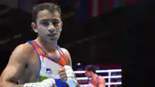 Indijski boksar Amit Panghal je zmagovalno začel, zmagal v četrtini na Igrah Commonwealtha 2022