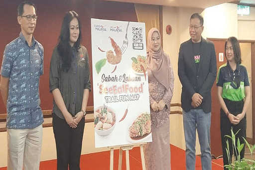 Brošura Turizma Malezije o gastronomskih znamenitostih Sabaha