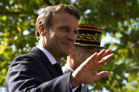 Macron ne bo dovolil propada Libanona, pravi, da država ne more prenesti nove vojne z Izraelom