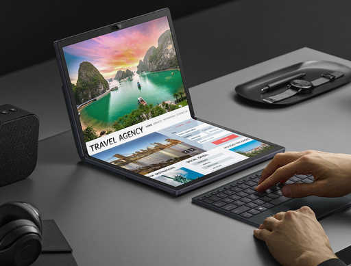 Laptop with a flexible screen Asus Zenbook 17 Fold OLED can show on August 31