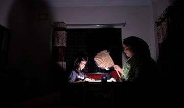 Il Bangladesh taglia scuola, orari d'ufficio per risparmiare elettricità