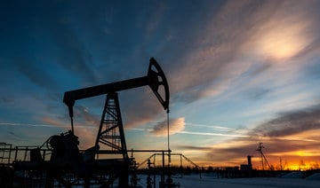 Les prix du pétrole augmentent légèrement suite à des signes d'amélioration de la demande