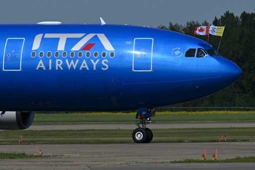 Italia elige oferta del fondo estadounidense, Delta y Air France