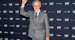 Steven Spielberg debutuje na TIFF so svojimi filmovými memoármi „The Fabelmans“.