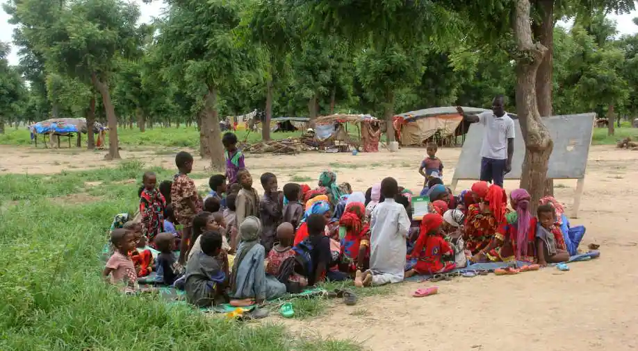 Tschad: Mobile Schule bringt Nomadenkindern Hoffnung
