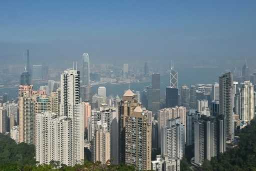 Hong Kong, covid kısıtlamalarını 'yakında' daha da gevşetecek: şehir lideri