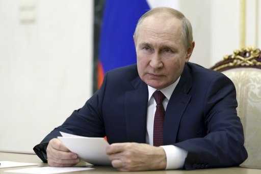 Церемония в Москве сегодня; Путин подписывает присоединение четырех территорий к России