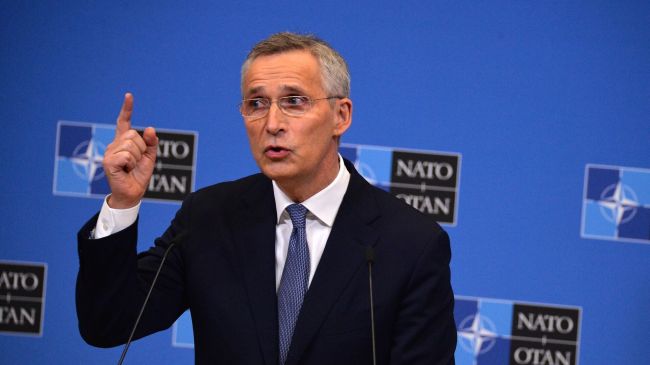 Stoltenberg: NAVO zal Kiev steunen, maar wij zijn geen partij in het conflict