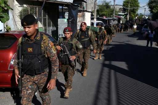 El Salvador, çetelerin yönettiği başkent banliyösüne 10.000 asker konuşlandırdı