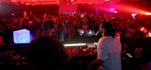 Suudi DJ'ler büyük fırsatları seziyor