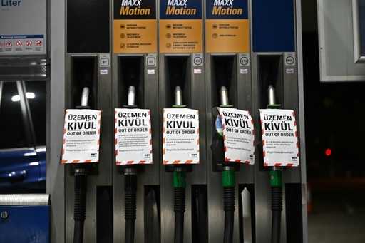 La Hongrie supprime les plafonds des prix de l'essence en raison de la pénurie de carburant