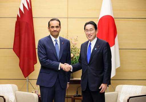 Le vice-Premier ministre du Qatar discute de la coopération bilatérale avec le japonais Kishida