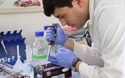 Israëlische wetenschappers produceren 's werelds eerste mRNA-vaccin voor bacteriën