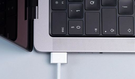 Bei neuen Macs bietet Apple nun die Möglichkeit, Flüssigkeit in USB-C-Anschlüssen zu erkennen