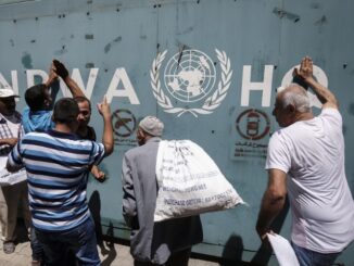 Йордания хвърля медицински материали в болница в Газа