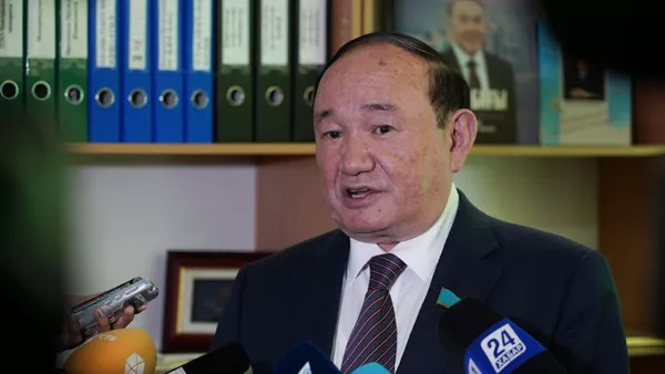 Kasachstan schlägt vor, die Neujahrsfeierlichkeiten abzusagen