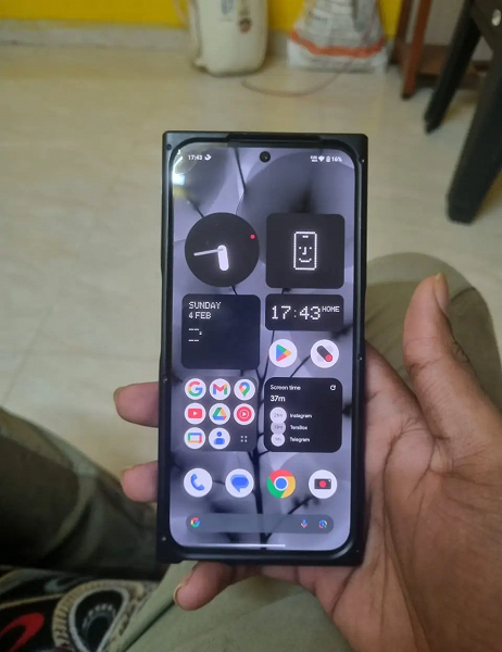 The new Nothing Phone was leaked long before the announcement: characteristics, price and photo when turned on