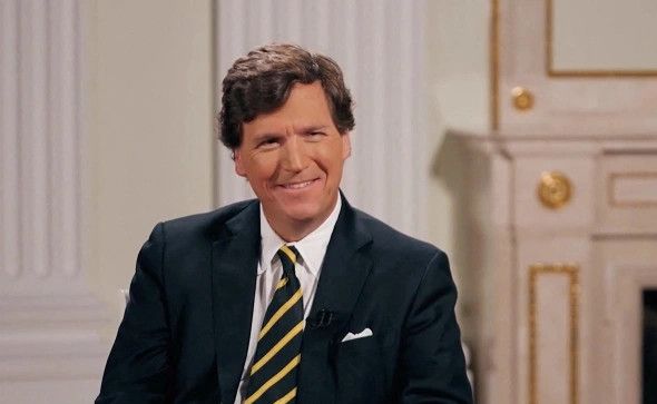 Carlson: l’assistenza americana all’Ucraina porta a ritardare l’inevitabile pace