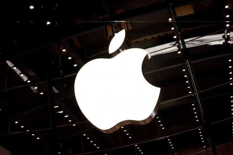 Apple stämmer tidigare anställd för att ha läckt information om Vision Pro-headsetet och Journal-appen
